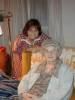 thumb_mom_grandma_t.jpg (2337 bytes)
